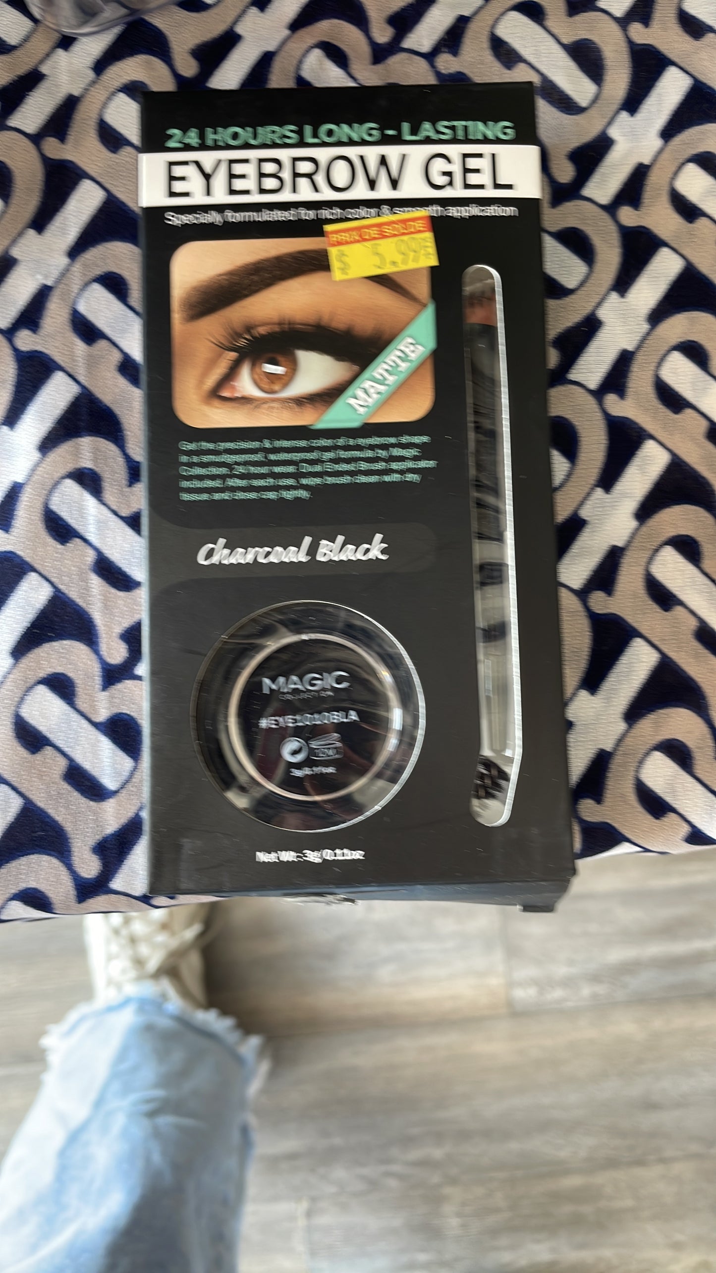 Eyebrow gel