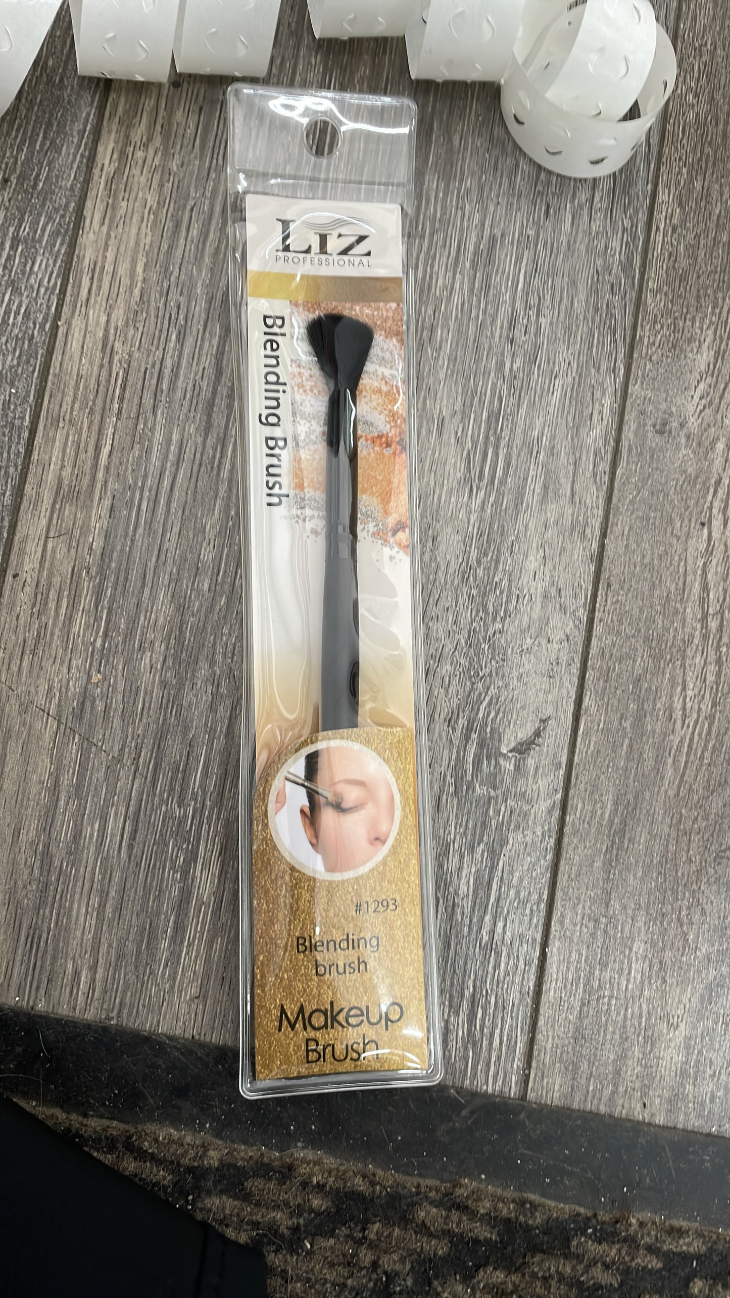 Liz blending brush