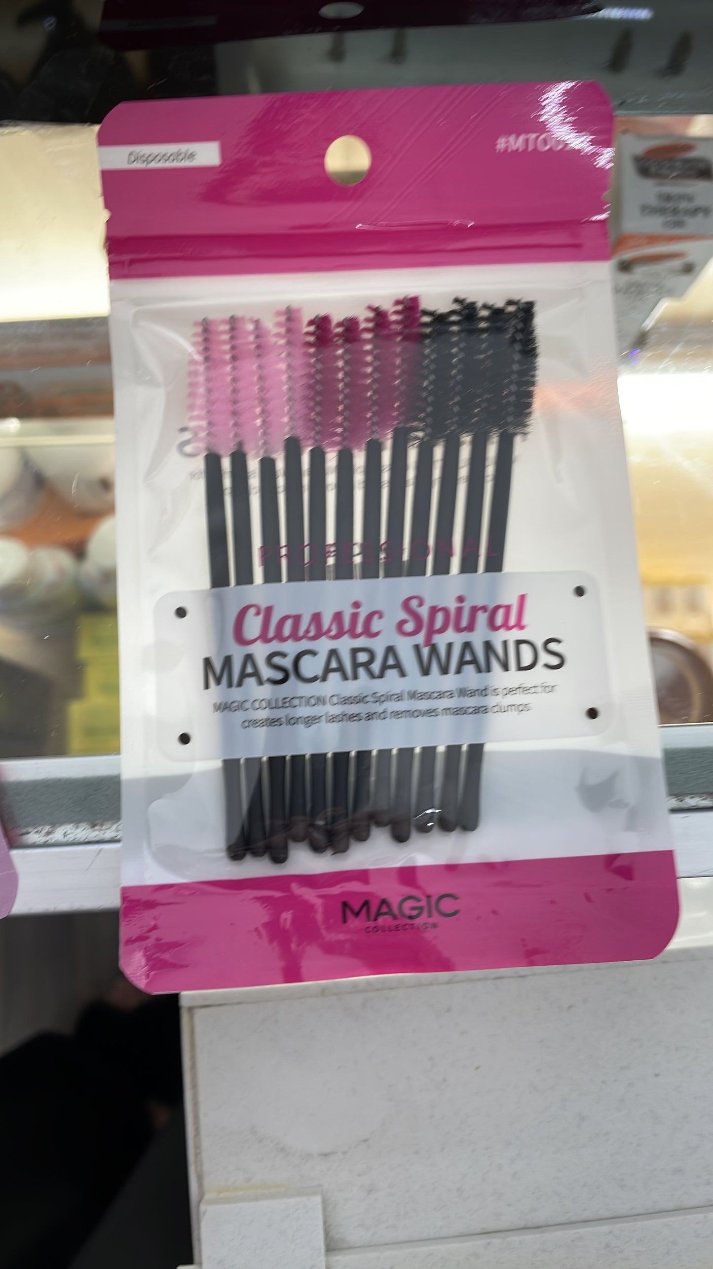 Classic spiral mascara brush