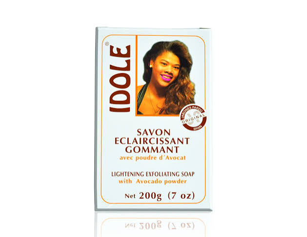 Idole Savon Eclaircissant Gommant