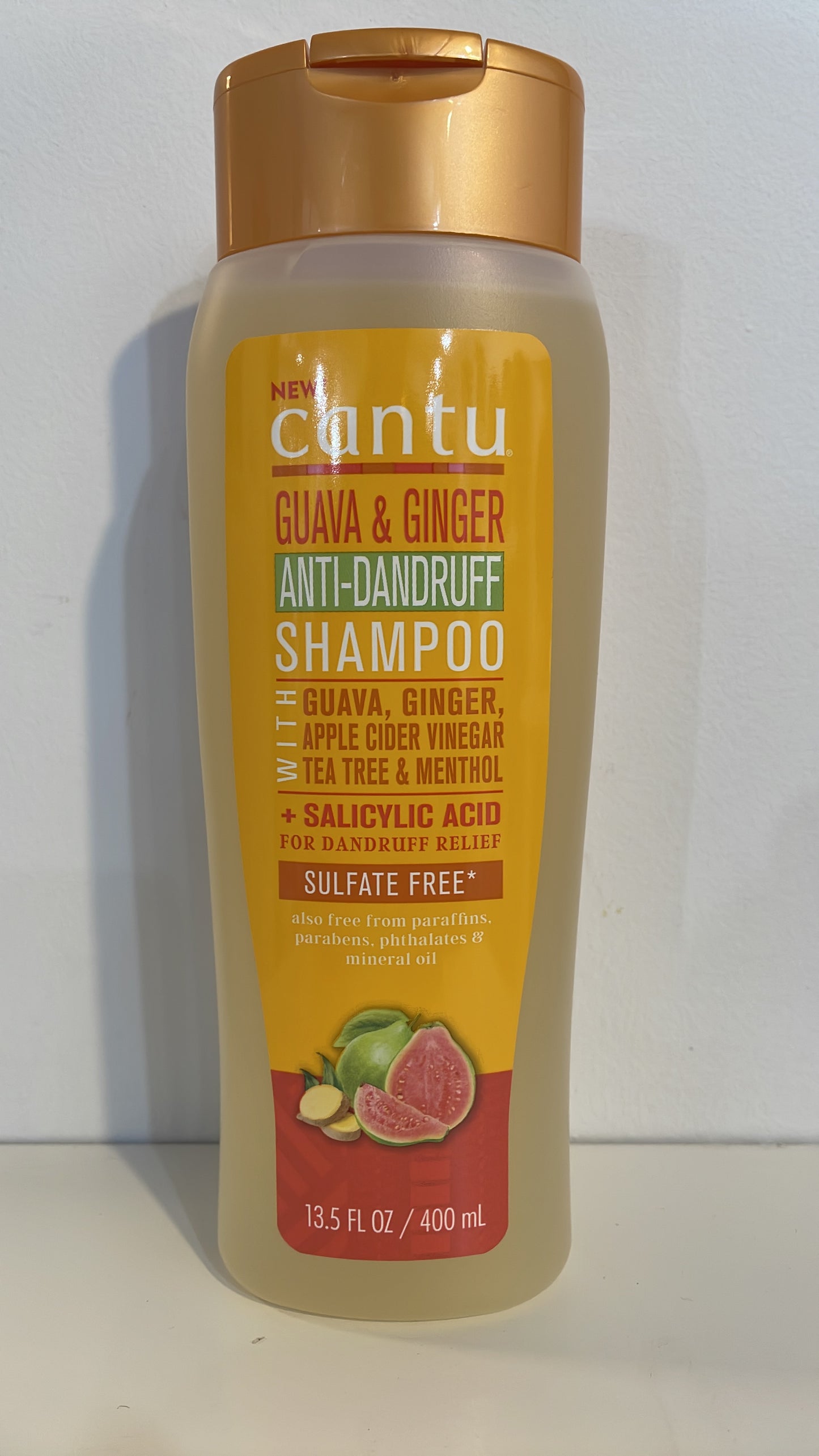 Cantu guava et ginger anti-dandruff shampoo
