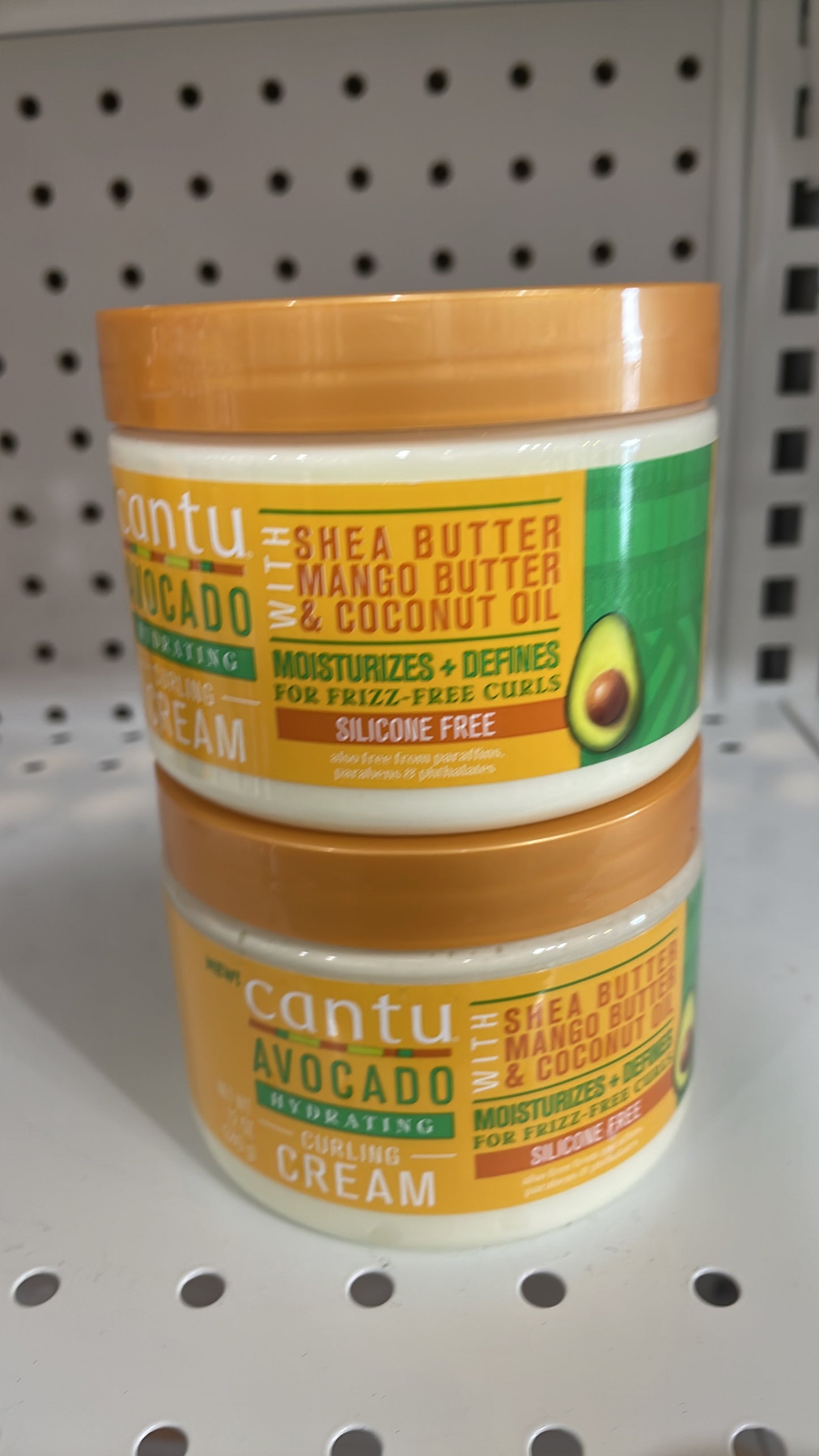Cantu avocado curling cream