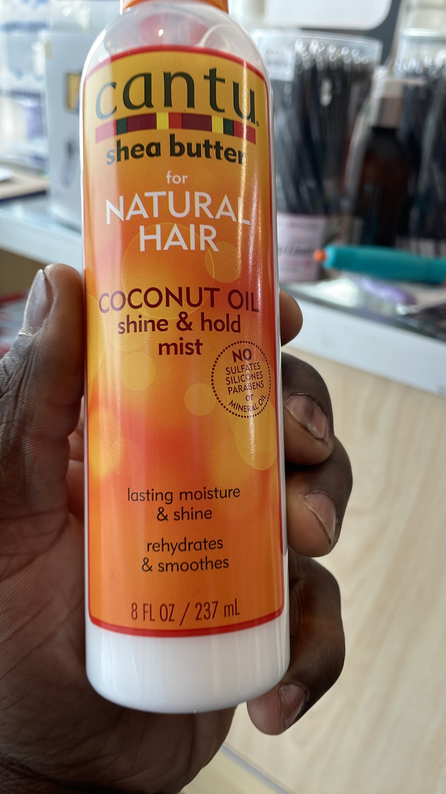 Cantu coconut oil shine & hold mist