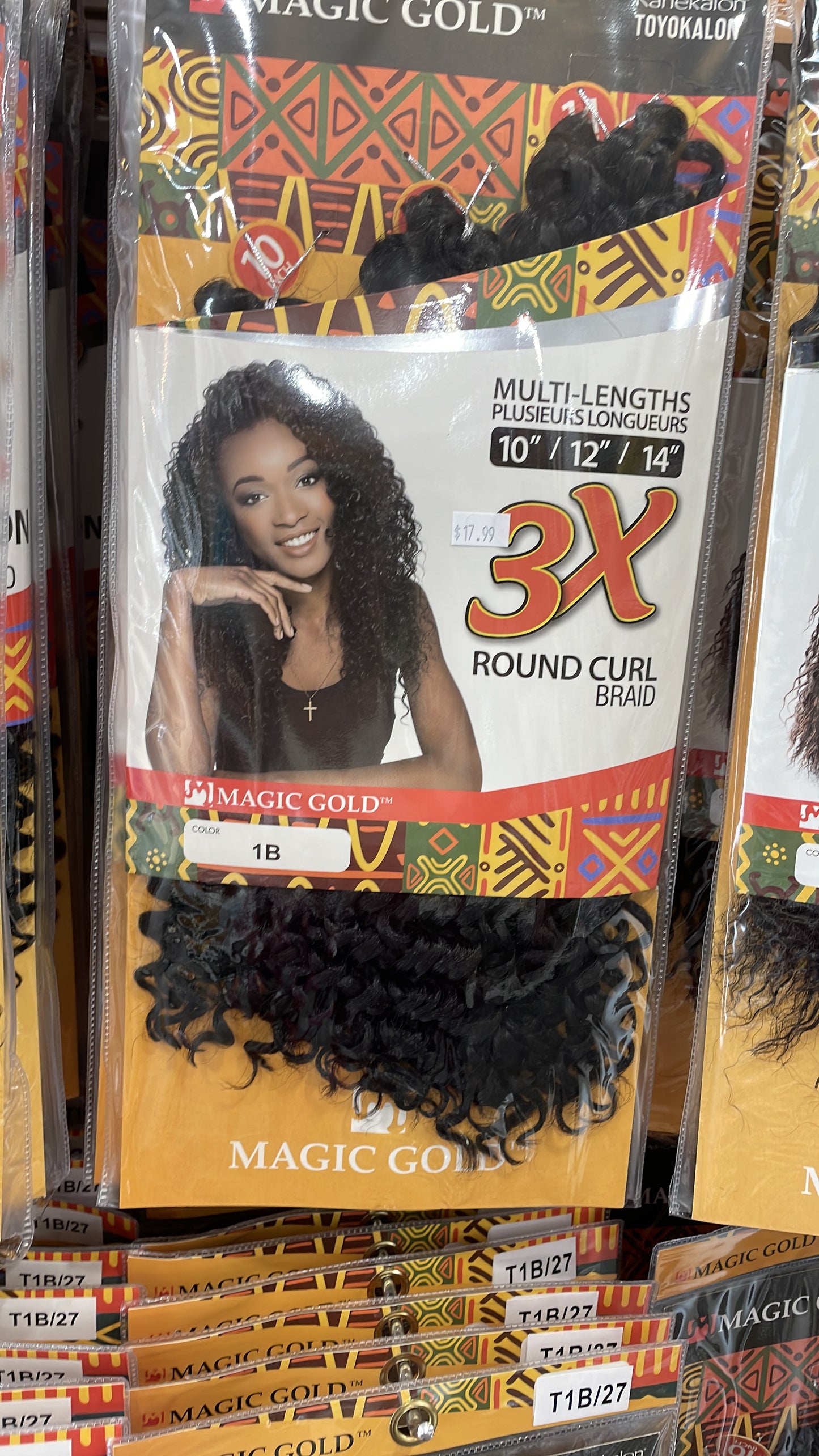 Round curls x3 BRAID